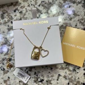 NWT//MK LOCK AND HEART NECKLACE